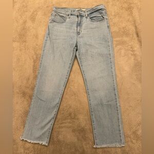 Levi's Women's High Rise Straight Crop 724 Jeans in Light Blue  Size 30